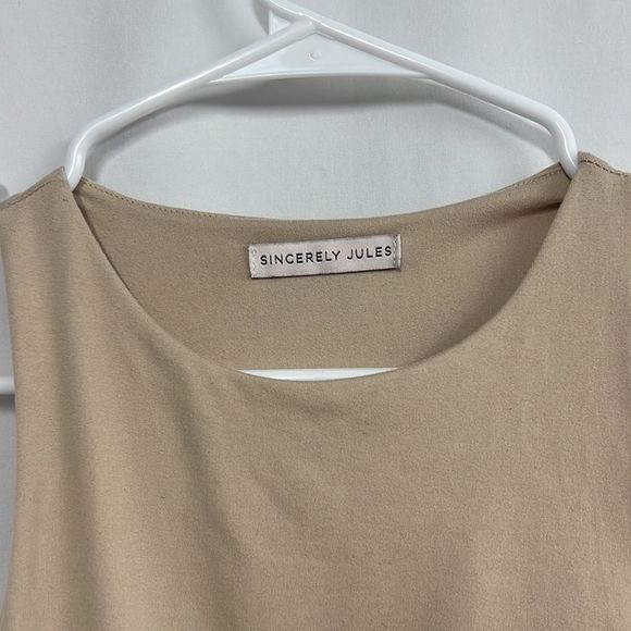 Basic Tan High Neck Cropped Tank - Picture 2 of 4